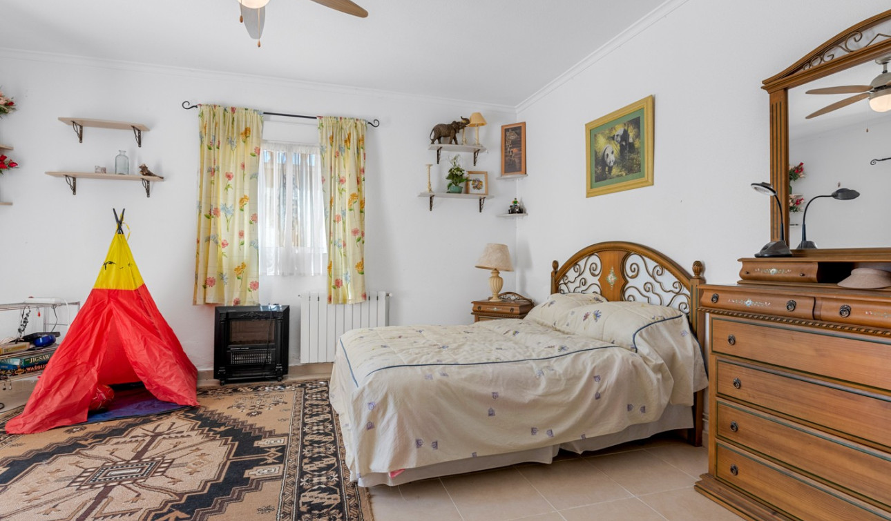 Revente - Villa Individuelle - Jacarilla