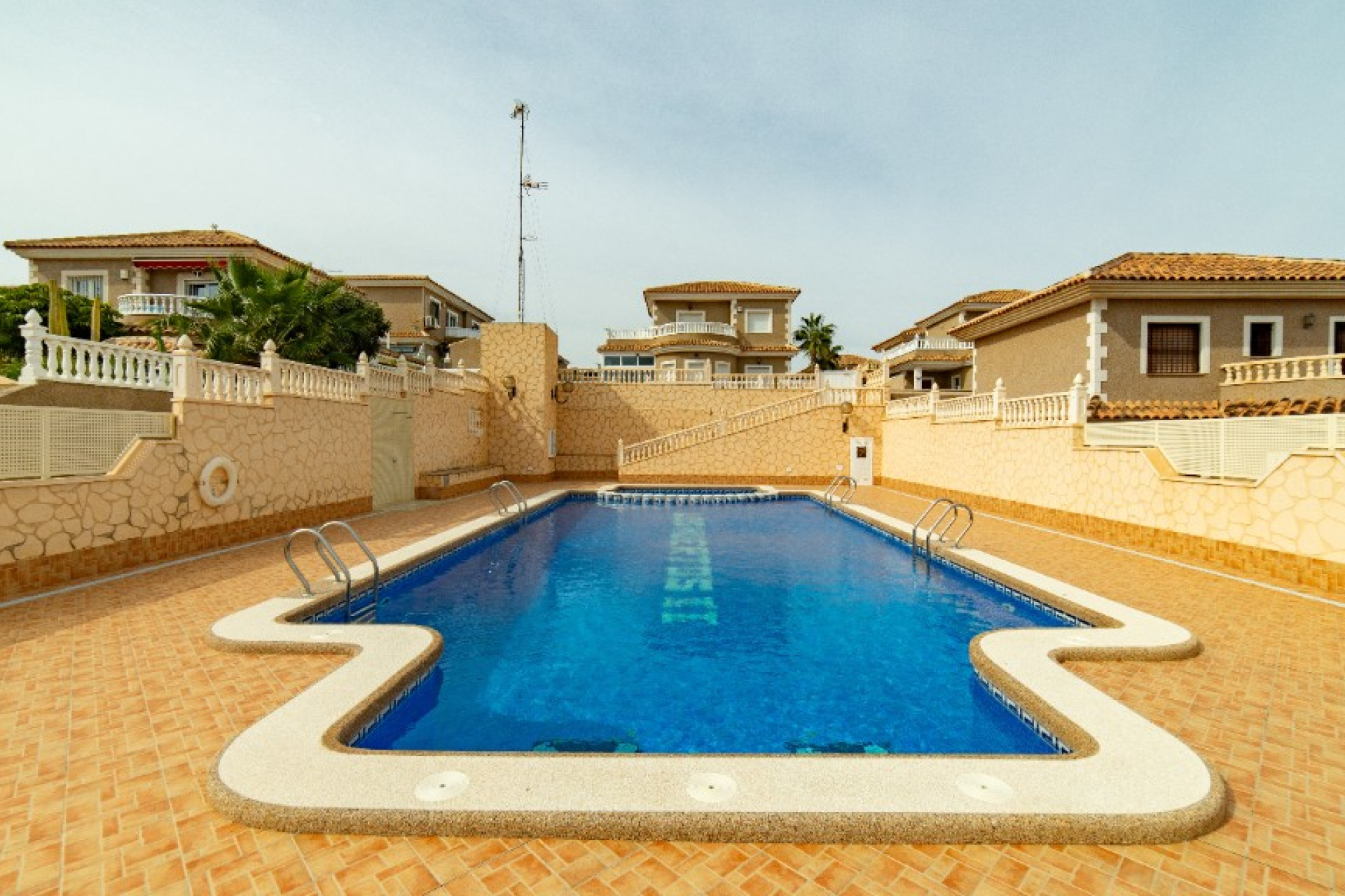 Revente - Villa Individuelle - Los Altos