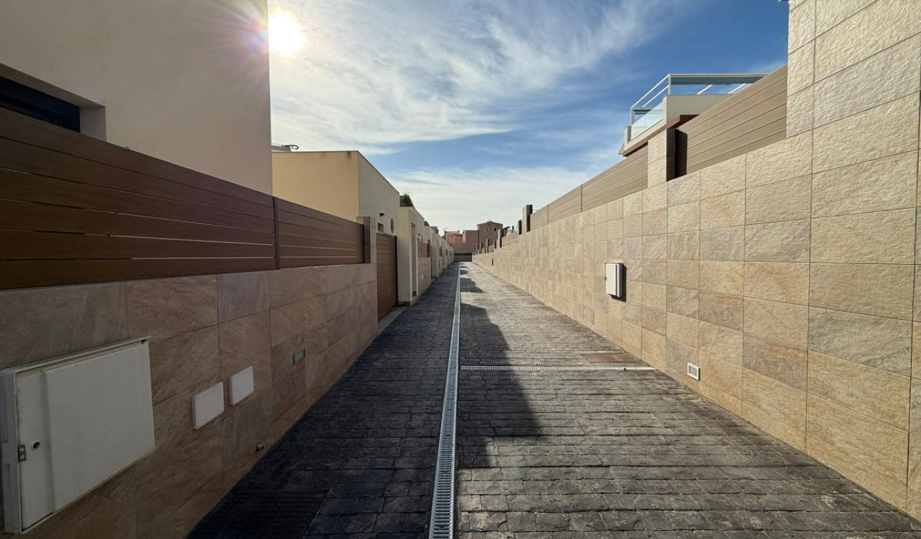 Revente - Villa Individuelle - Los Montesinos