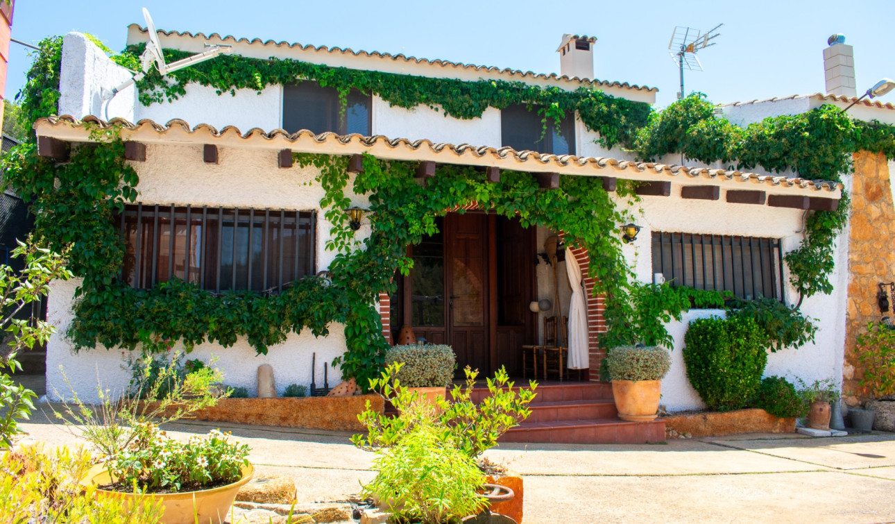 Revente - Villa Individuelle - Onil