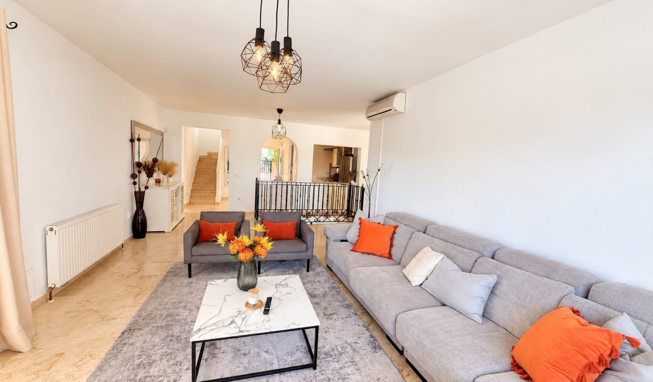 Revente - Villa Individuelle - Orihuela Costa - Lomas De Campoamor-las Ramblas