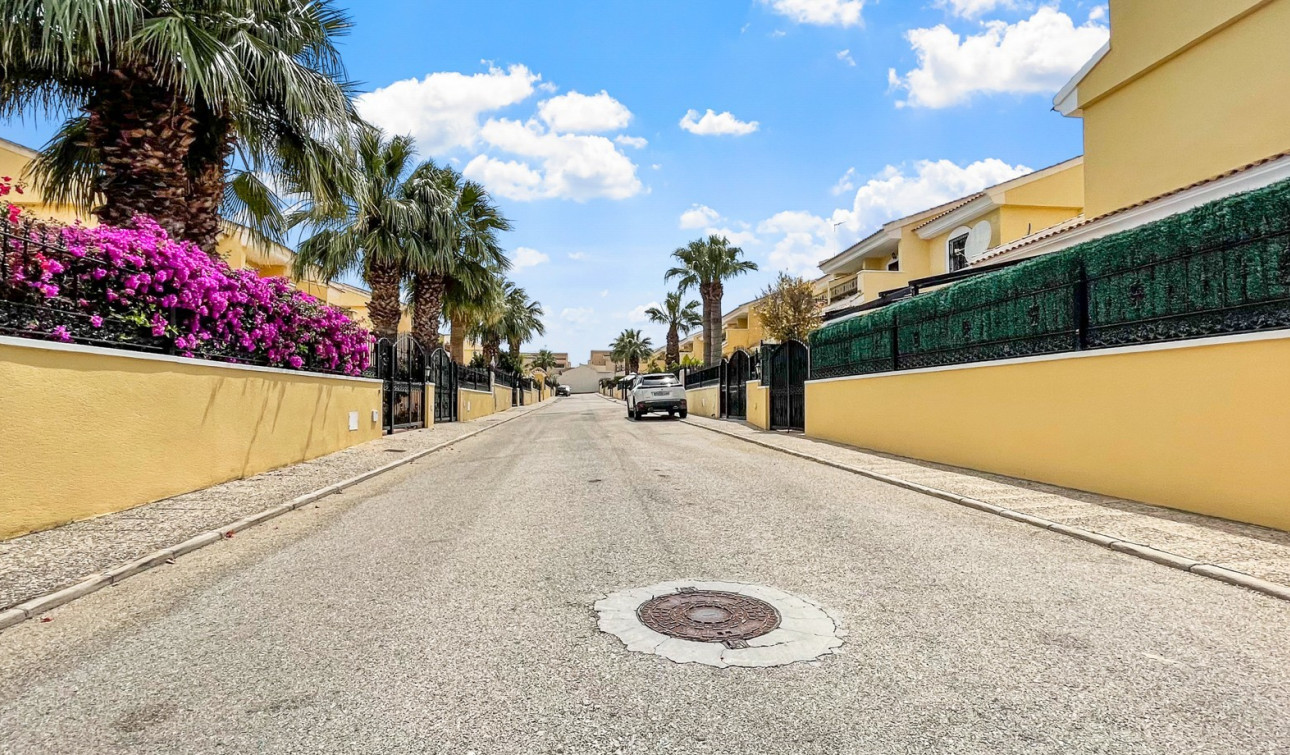 Revente - Villa Individuelle - Orihuela Costa - Los Dolses