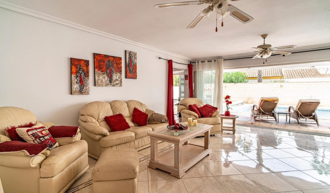 Revente - Villa Individuelle - Orihuela Costa - Villamartín