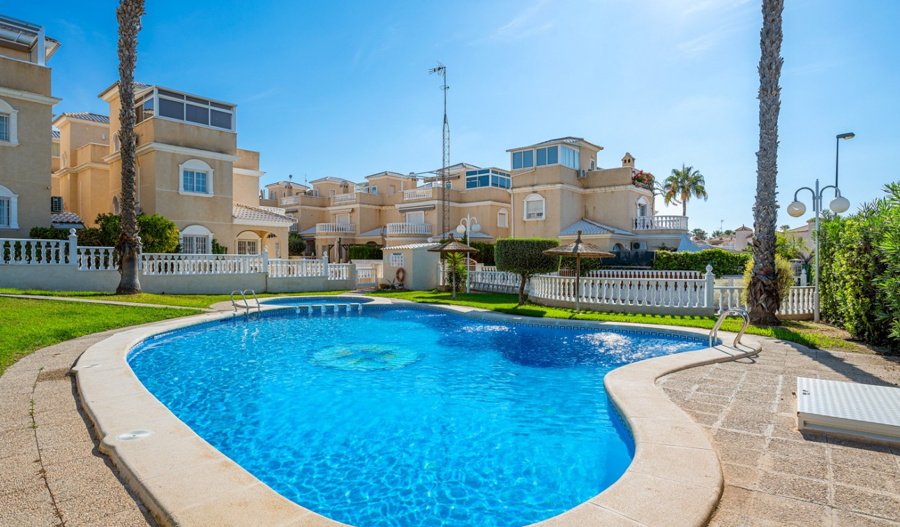 Revente - Villa Individuelle - Orihuela - Los Altos