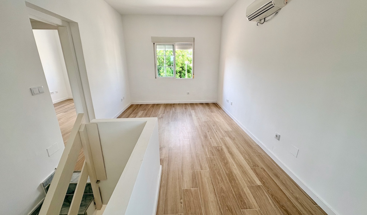 Revente - Villa Individuelle - Orihuela - Los Balcones