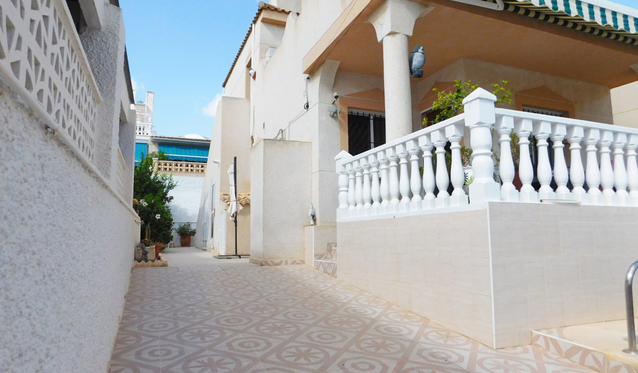 Revente - Villa Individuelle - San Miguel de Salinas - Blue Lagoon