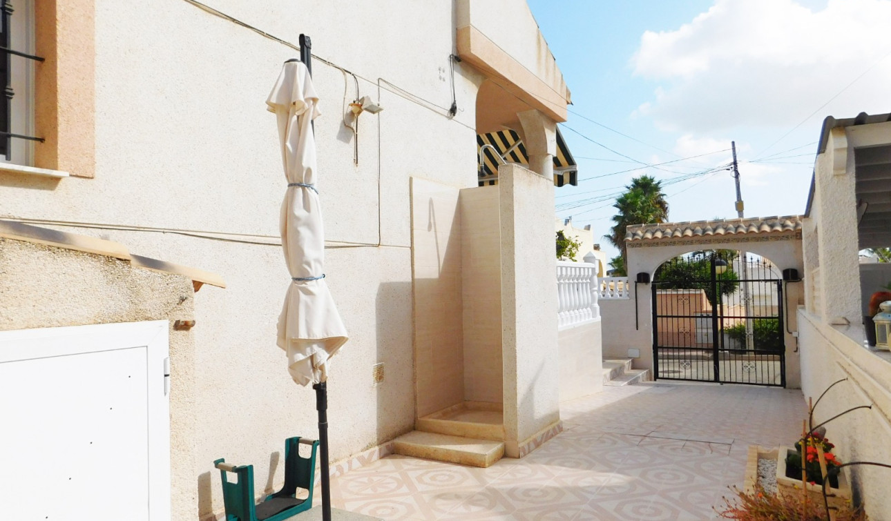 Revente - Villa Individuelle - San Miguel de Salinas - Blue Lagoon