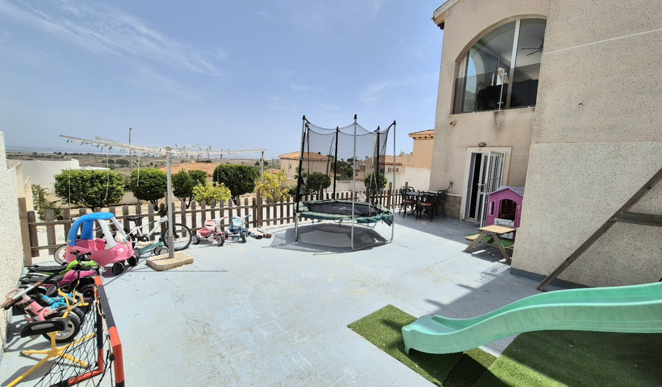 Revente - Villa Individuelle - San Miguel de Salinas - Ciudad De Las Comunicaciones