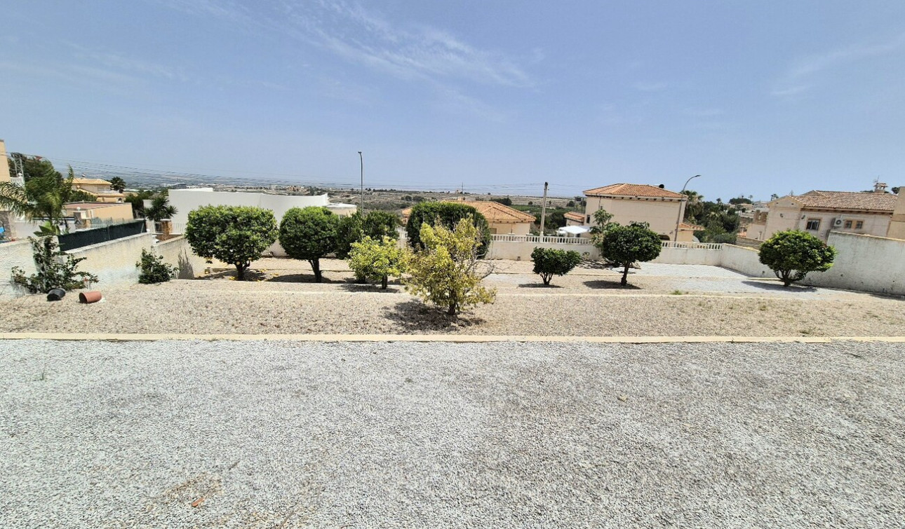 Revente - Villa Individuelle - San Miguel de Salinas - Ciudad De Las Comunicaciones