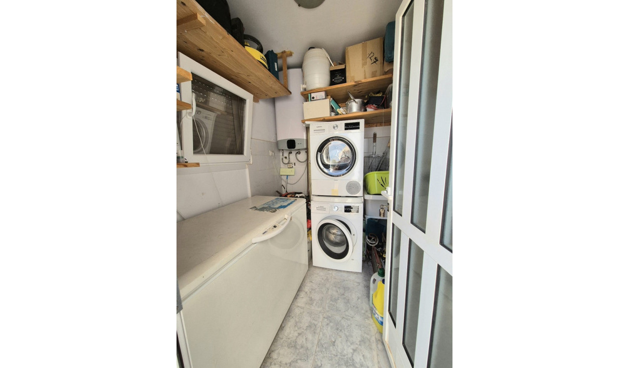 Revente - Villa Individuelle - San Miguel de Salinas - Ciudad De Las Comunicaciones