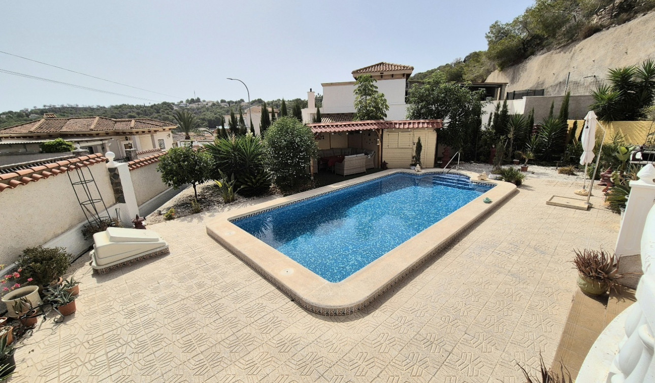 Revente - Villa Individuelle - San Miguel de Salinas - Ciudad De Las Comunicaciones