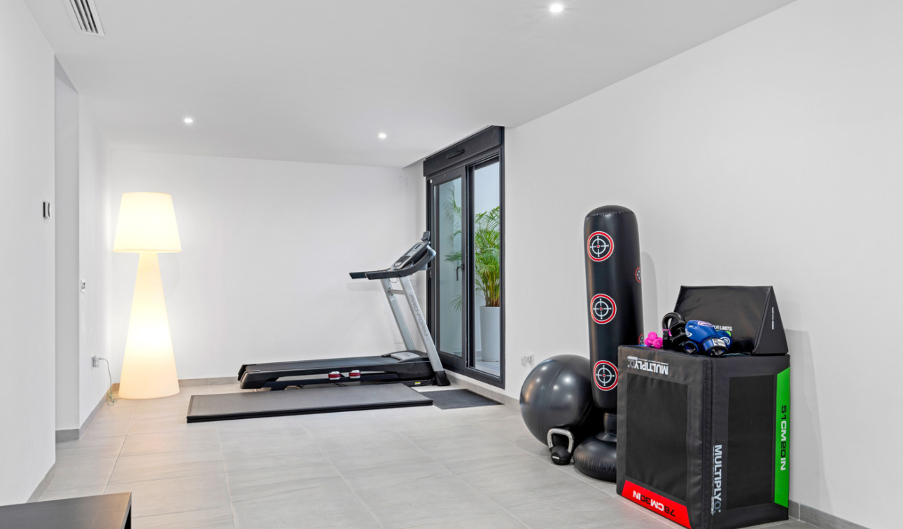 Revente - Villa Individuelle - San Miguel de Salinas - Inland