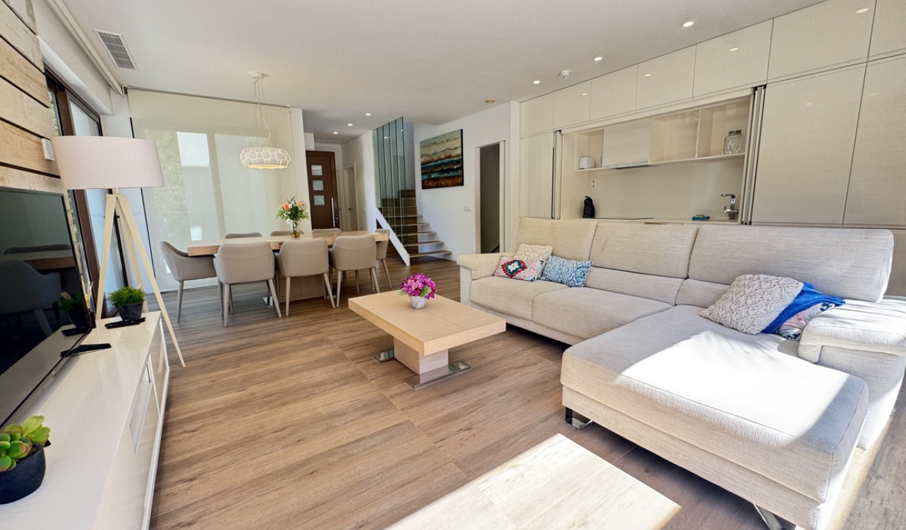 Revente - Villa Individuelle - San Miguel de Salinas - Las Colinas Golf