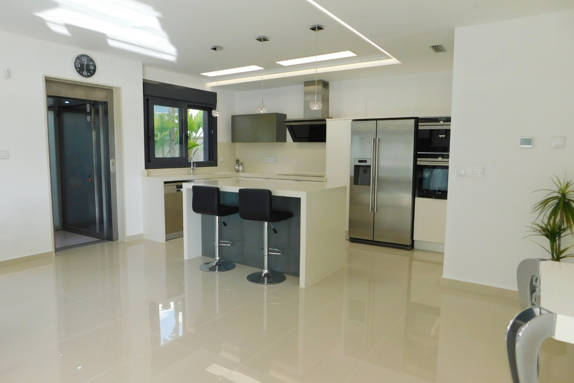 Revente - Villa Individuelle - San Miguel de Salinas