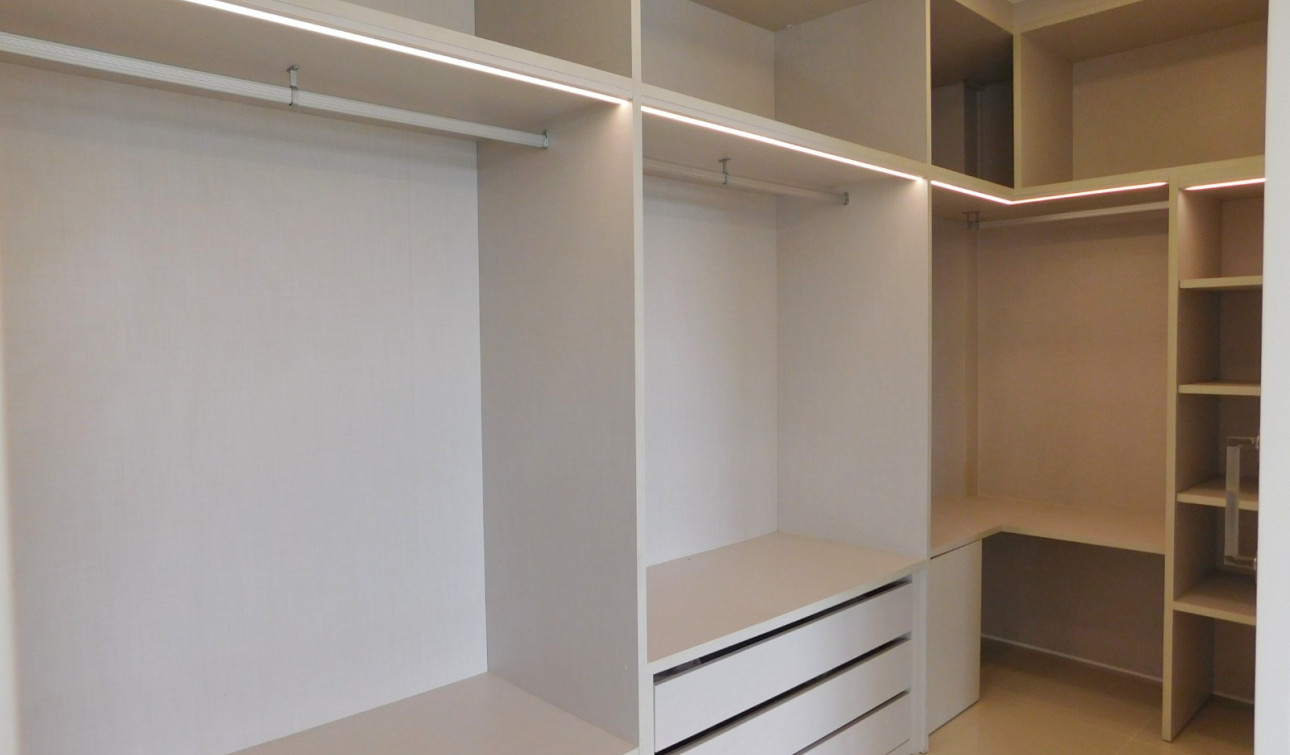 Revente - Villa Individuelle - San Miguel de Salinas