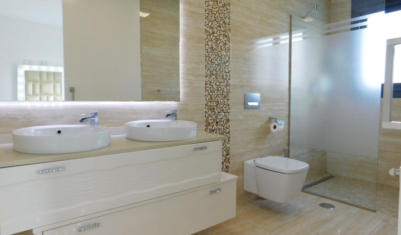 Revente - Villa Individuelle - San Miguel de Salinas