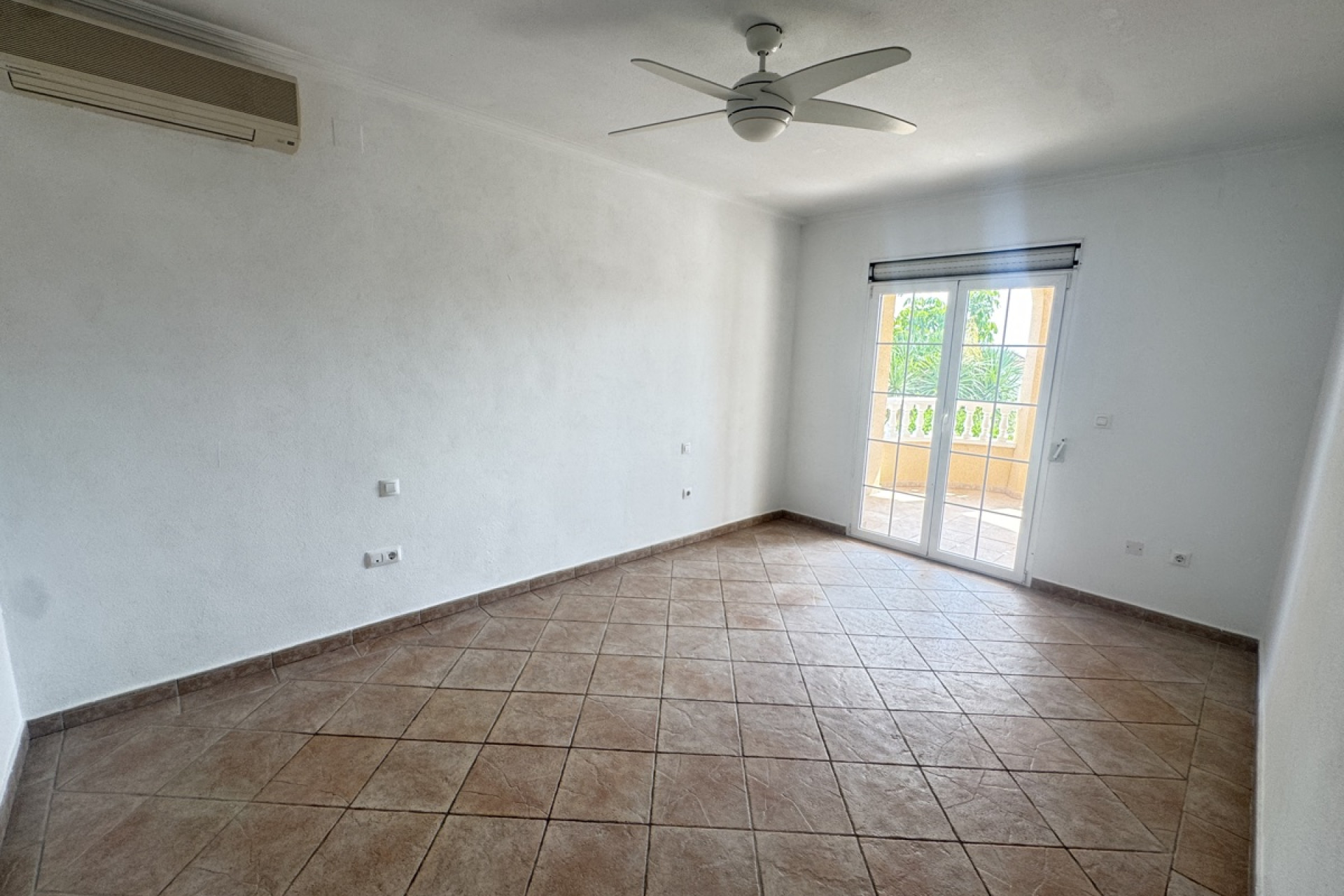 Revente - Villa Individuelle - San Miguel de Salinas