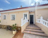 Revente - Villa Individuelle - San Miguel de Salinas