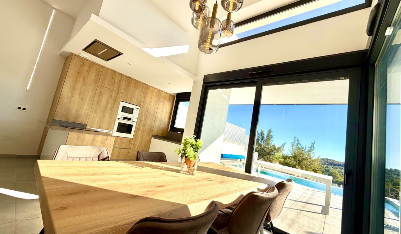 Revente - Villa Individuelle - San Miguel de Salinas