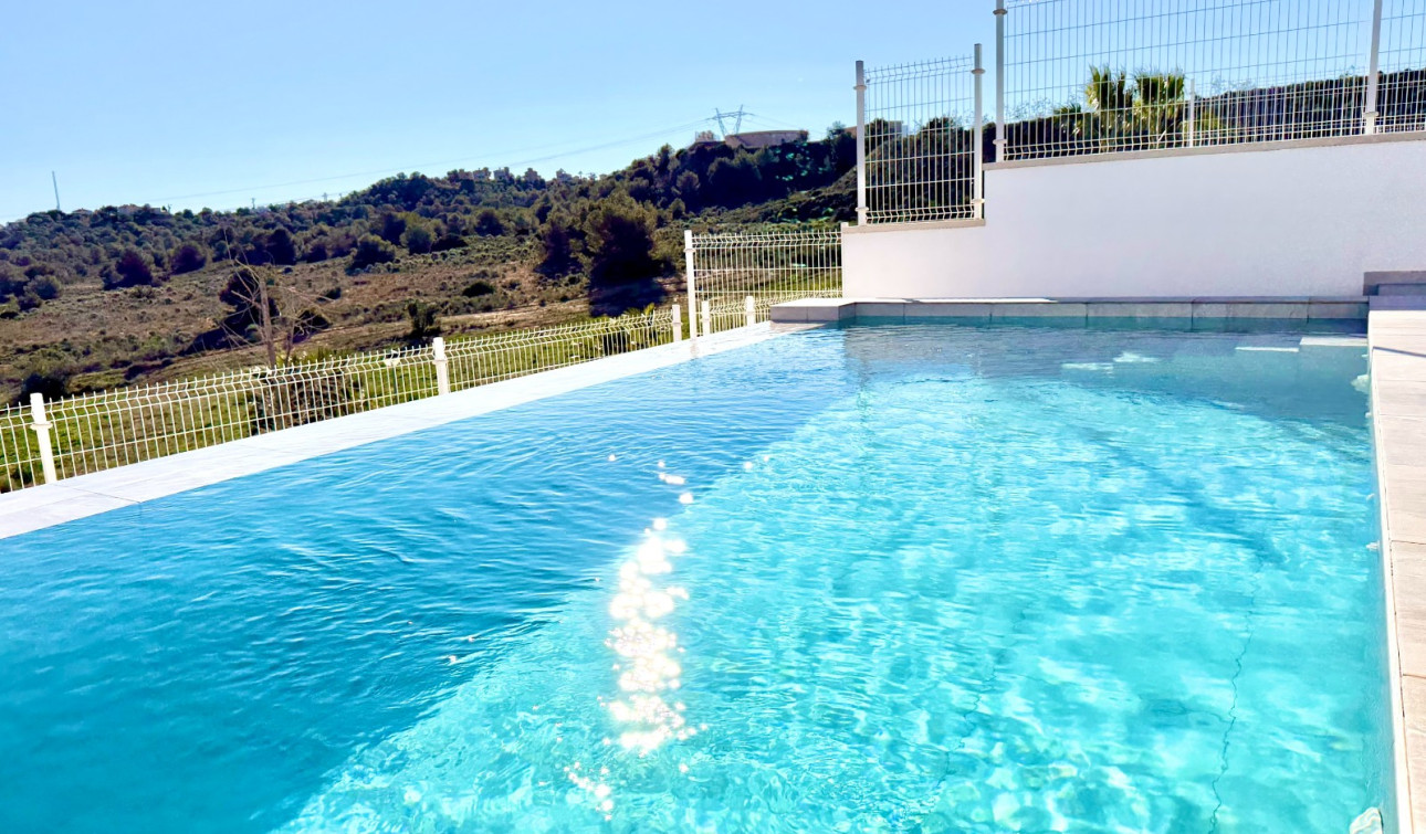 Revente - Villa Individuelle - San Miguel de Salinas