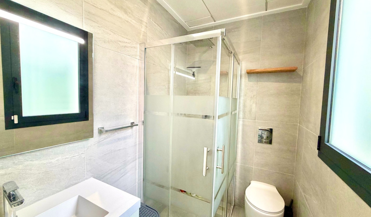 Revente - Villa Individuelle - San Miguel de Salinas