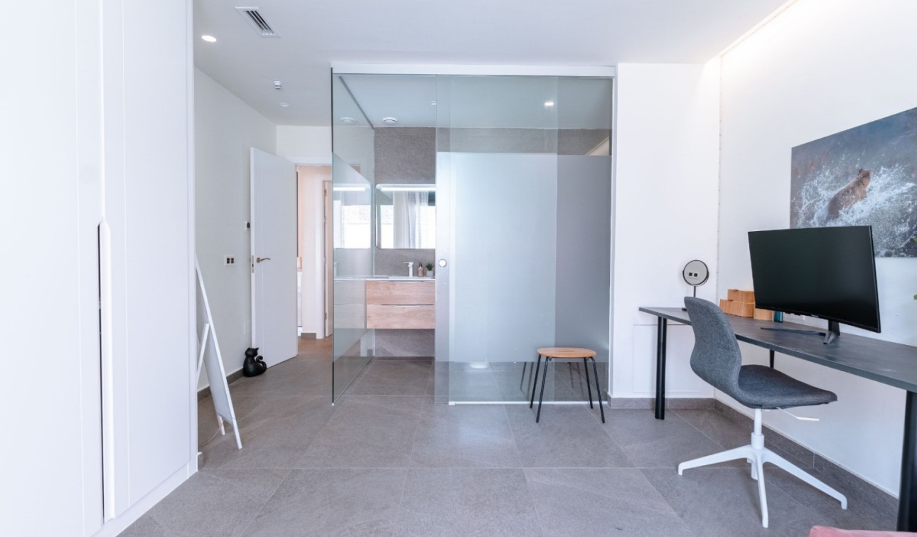 Revente - Villa Individuelle - San Miguel de Salinas