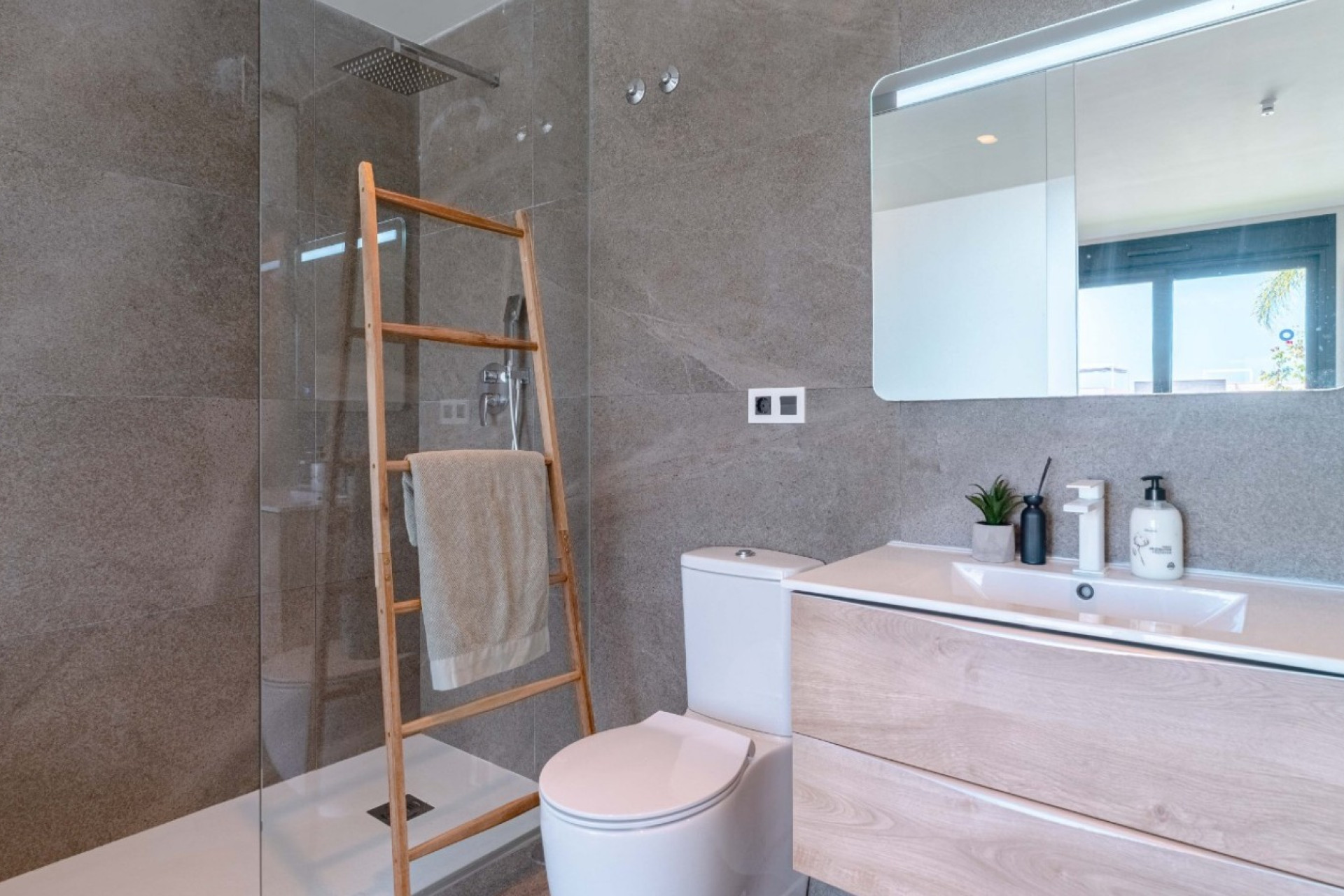 Revente - Villa Individuelle - San Miguel de Salinas