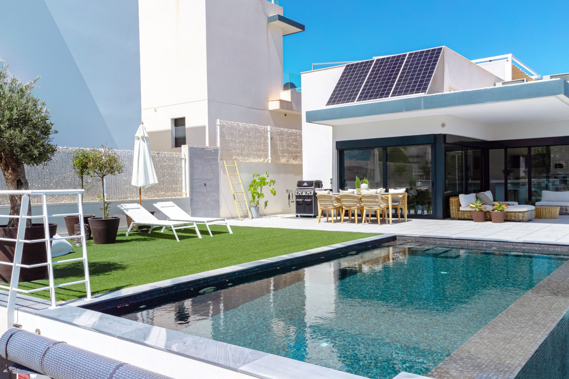 Revente - Villa Individuelle - San Miguel de Salinas