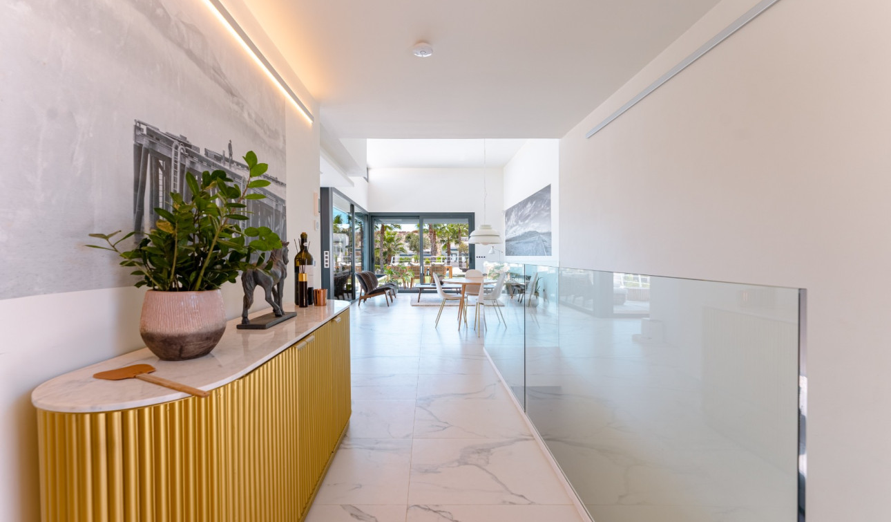 Revente - Villa Individuelle - San Miguel de Salinas