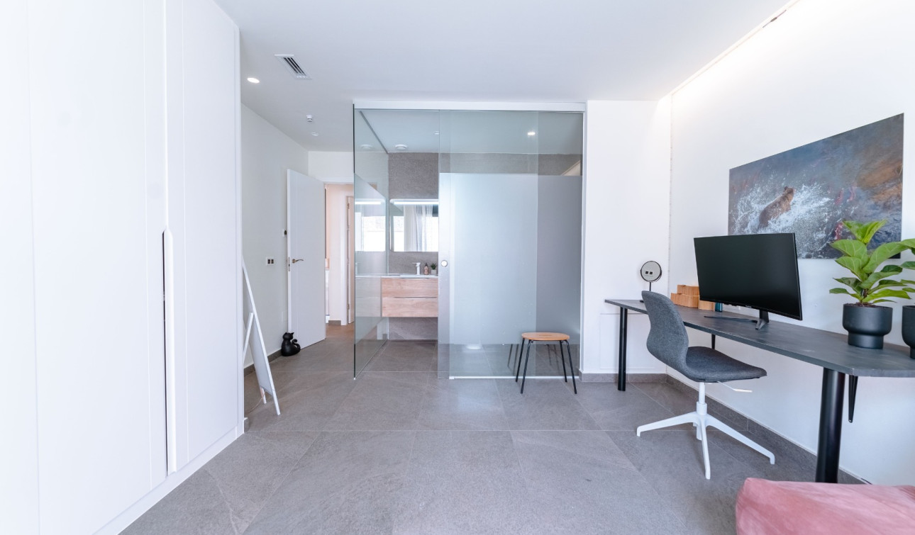 Revente - Villa Individuelle - San Miguel de Salinas