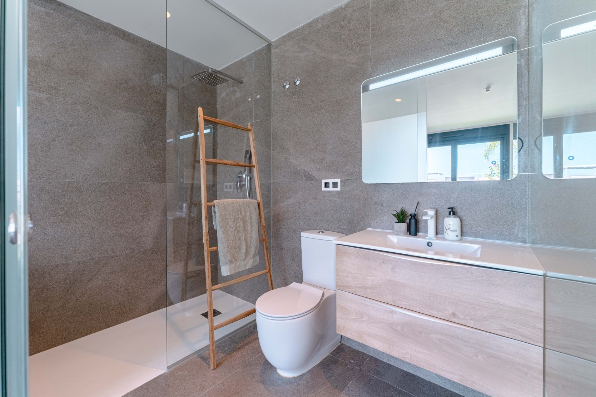 Revente - Villa Individuelle - San Miguel de Salinas