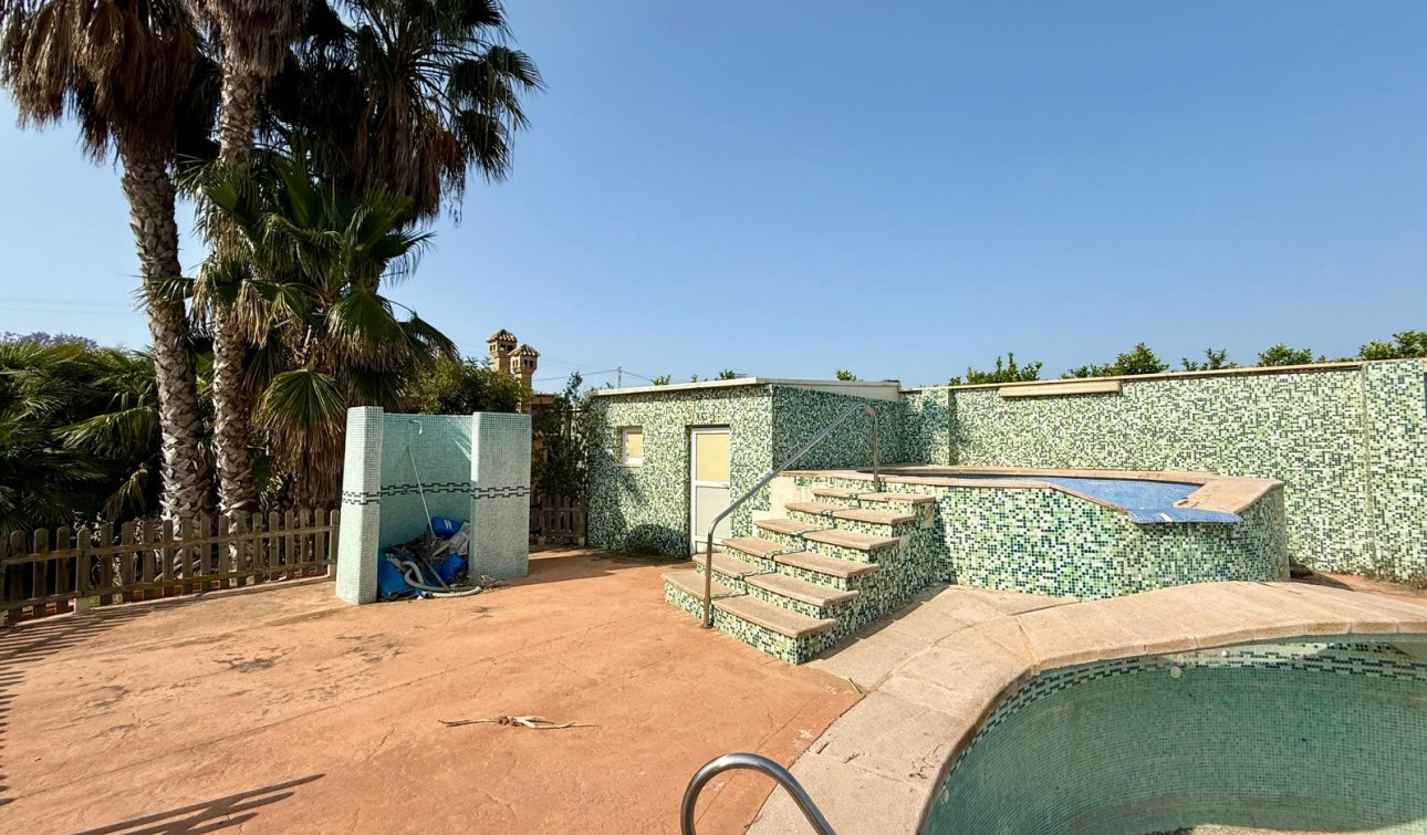 Revente - Villa Individuelle - San Miguel de Salinas