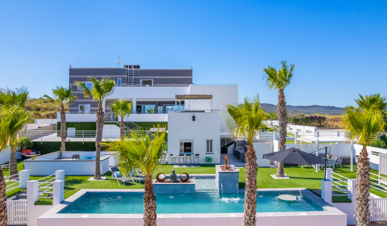 Revente - Villa Individuelle - Torremendo