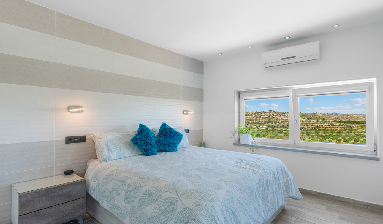 Revente - Villa Individuelle - Torremendo