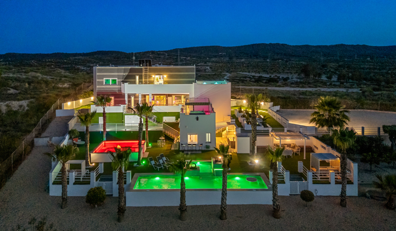 Revente - Villa Individuelle - Torremendo