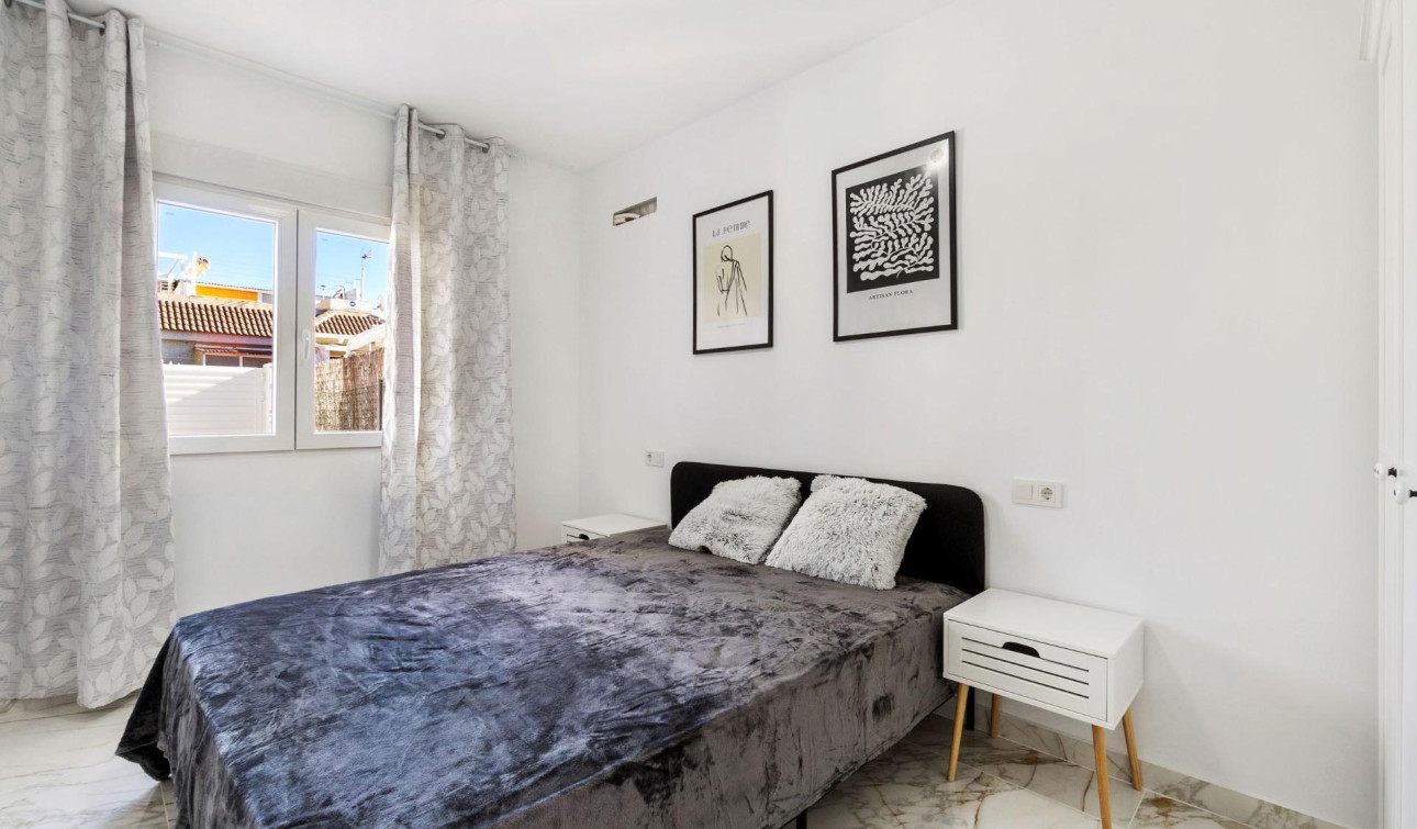 Revente - Villa Individuelle - Torrevieja - El chaparral