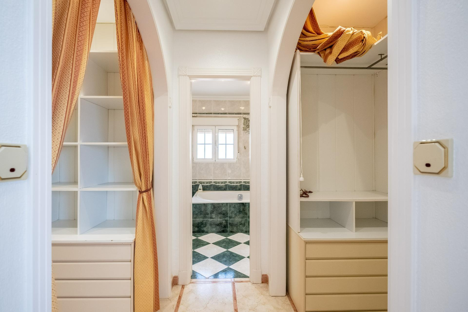 Revente - Villa Individuelle - Torrevieja - El chaparral