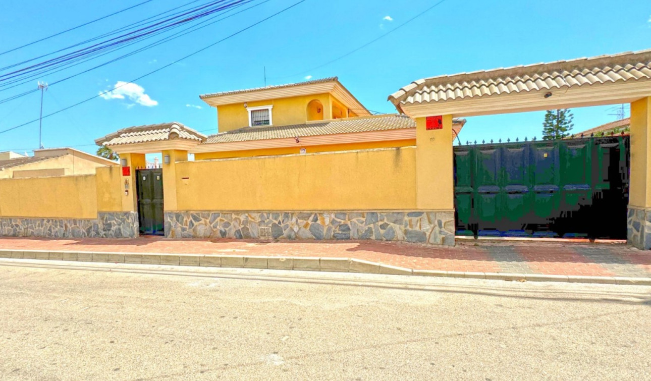 Revente - Villa Individuelle - Torrevieja - Los Balcones - Los Altos del Edén