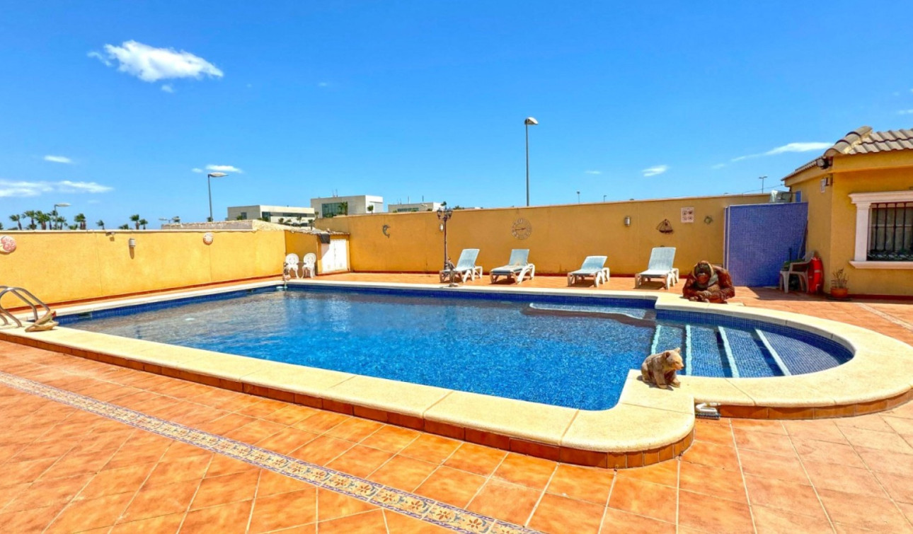 Revente - Villa Individuelle - Torrevieja - Los Balcones - Los Altos del Edén