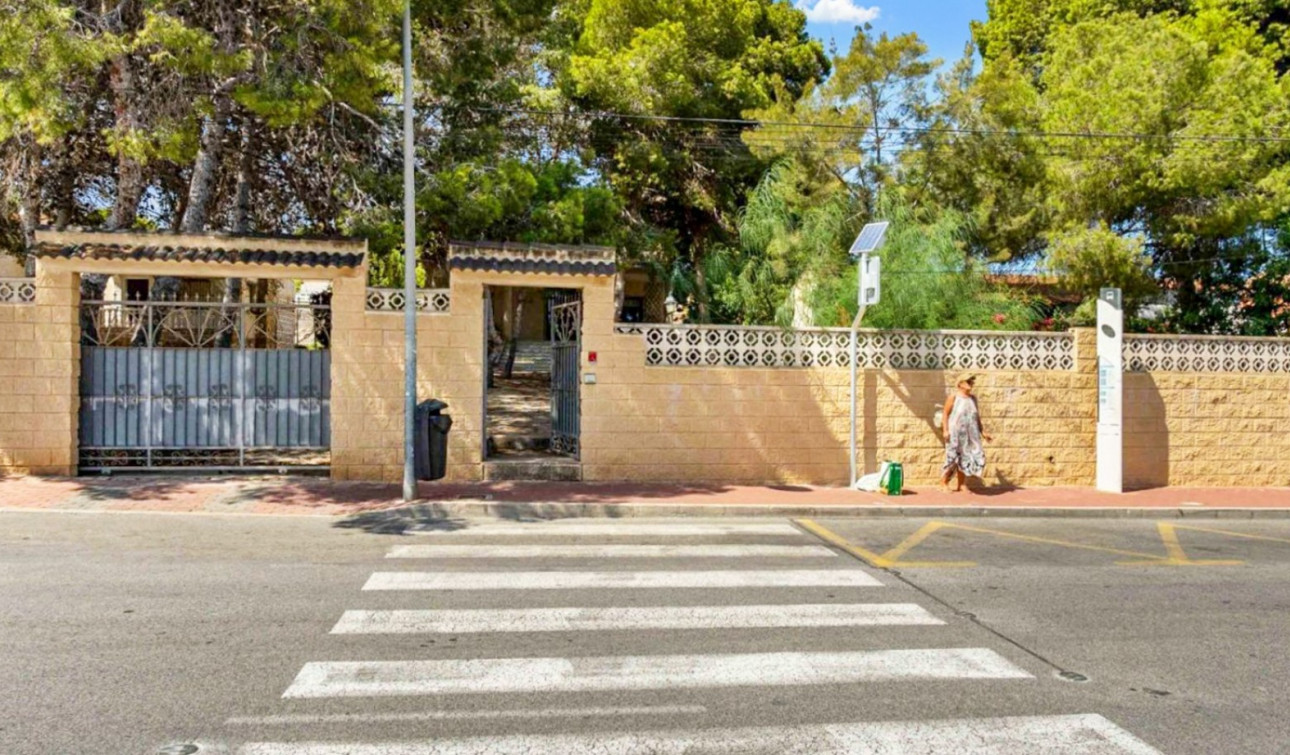 Revente - Villa Individuelle - Torrevieja - Los Balcones - Los Altos del Edén