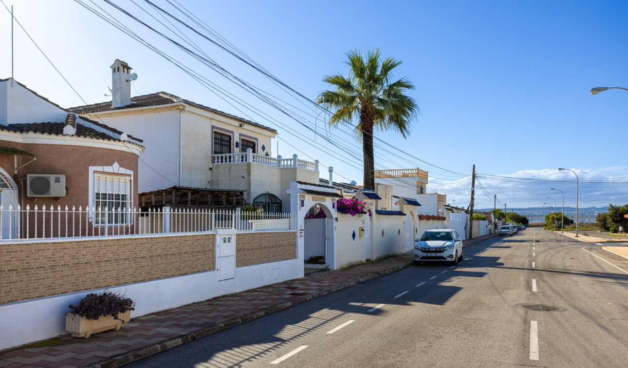 Revente - Villa Individuelle - Torrevieja - Urbanización San Luis