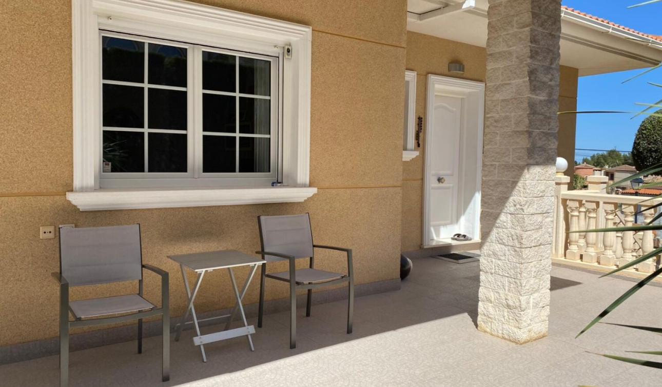 Revente - Villa Individuelle - Villamartín - El Galan