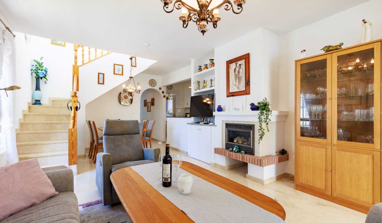 Revente - Villa Individuelle - Villamartín - La Rioja
