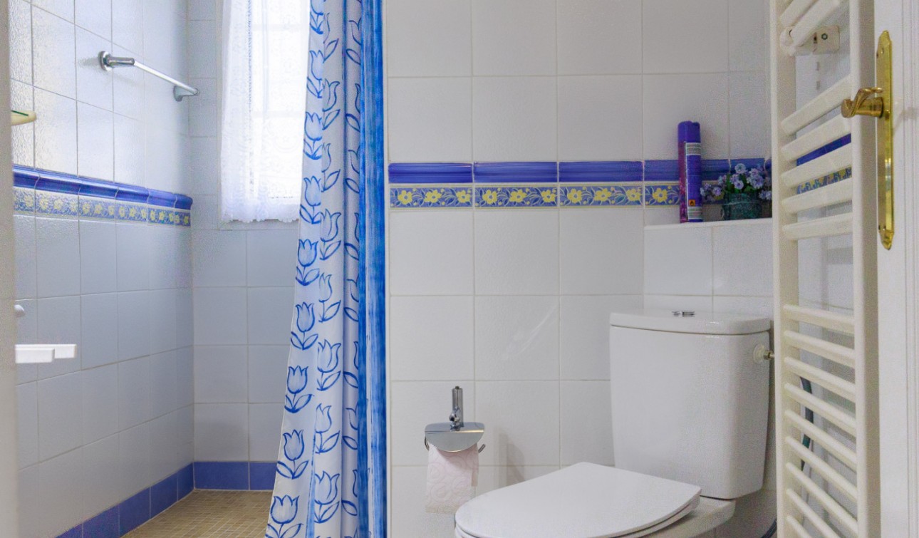 Revente - Villa Individuelle - Villamartín - La Rioja