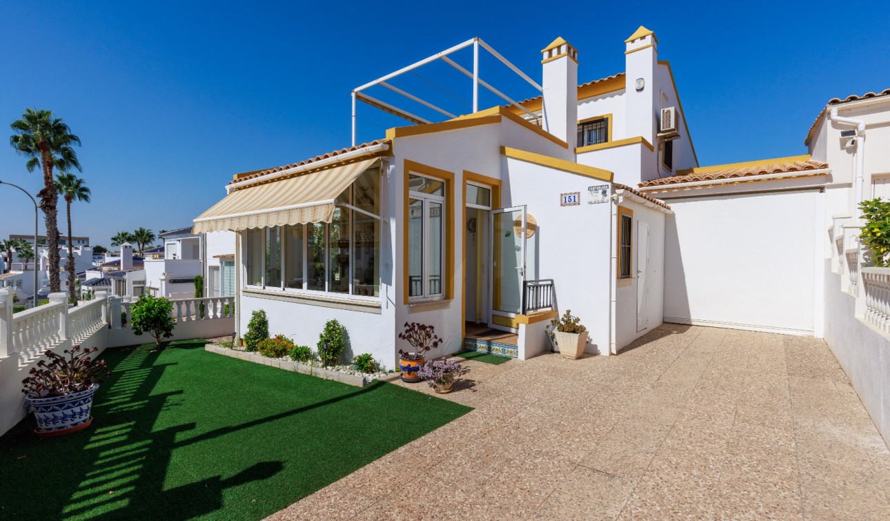 Revente - Villa Individuelle - Villamartín - La Rioja