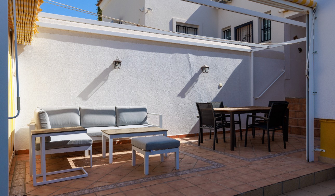 Revente - Villa Individuelle - Villamartín - La Rioja