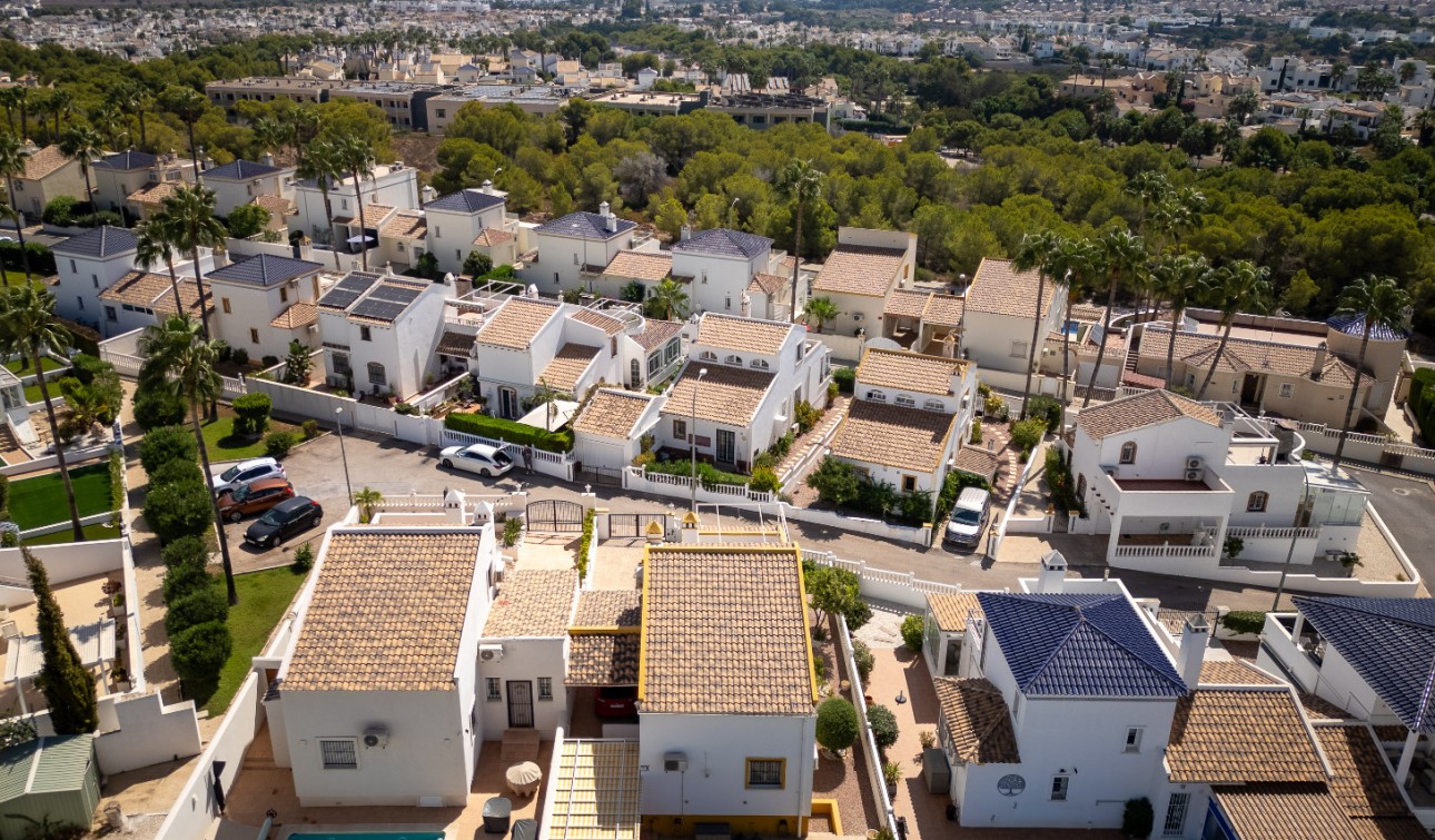Revente - Villa Individuelle - Villamartín - La Rioja