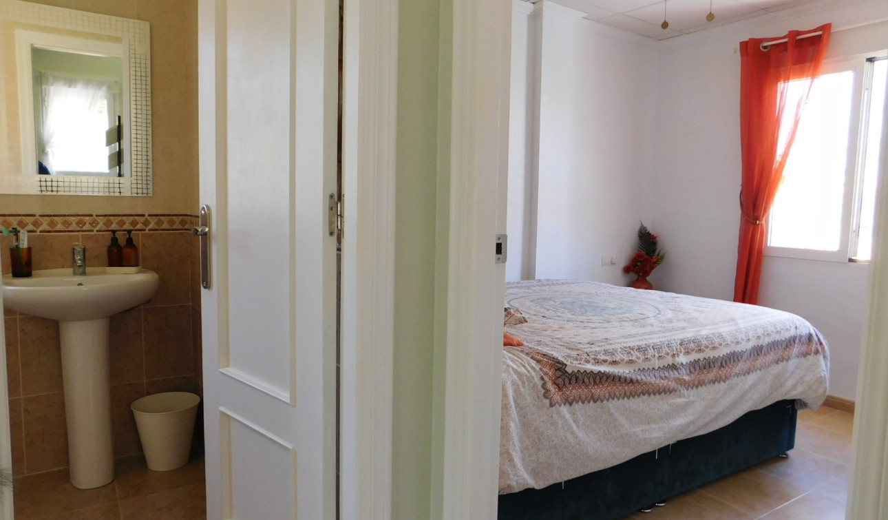 Revente - Villa Individuelle - Villamartín - Villamartin