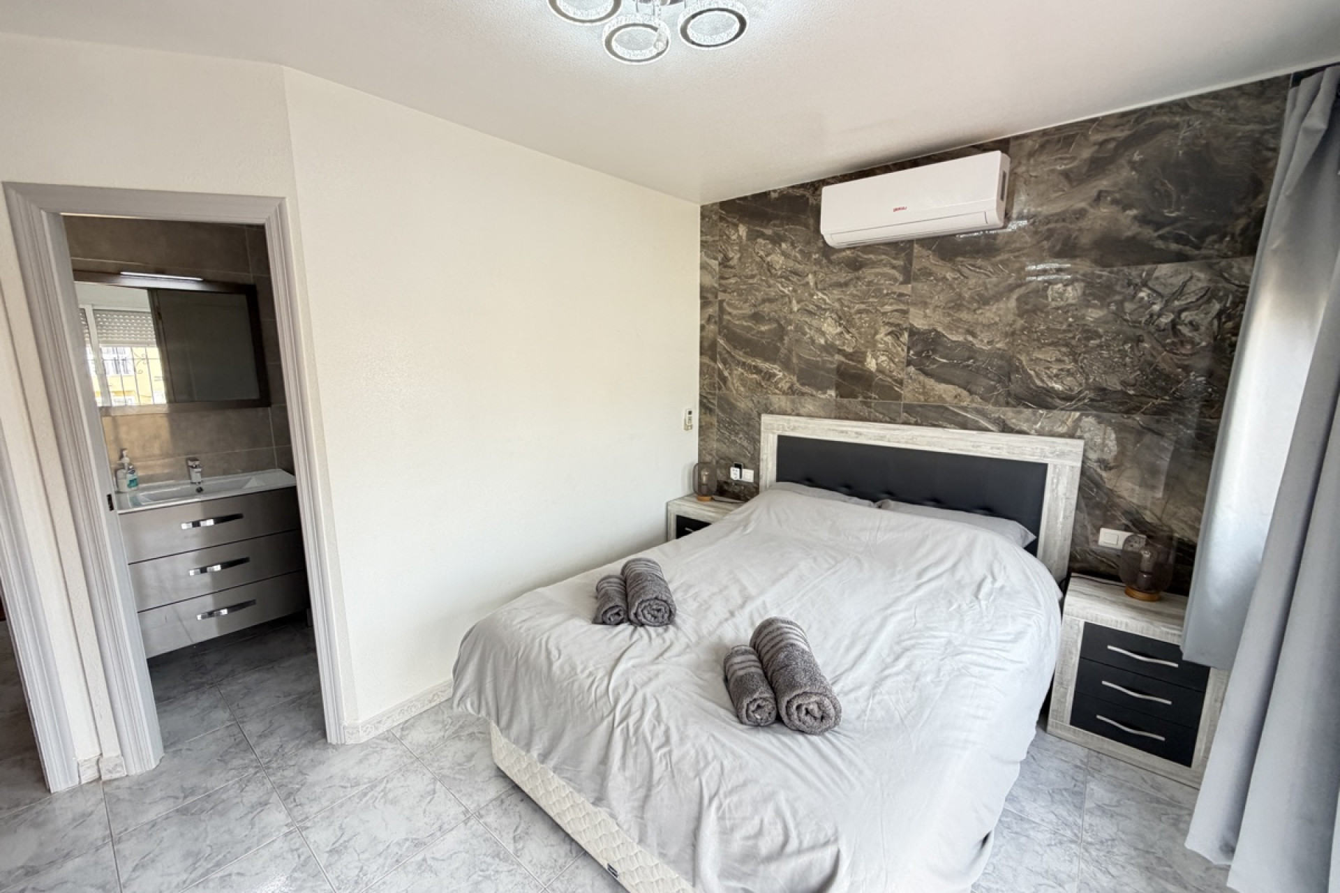 Revente - Villa Individuelle - Villamartín