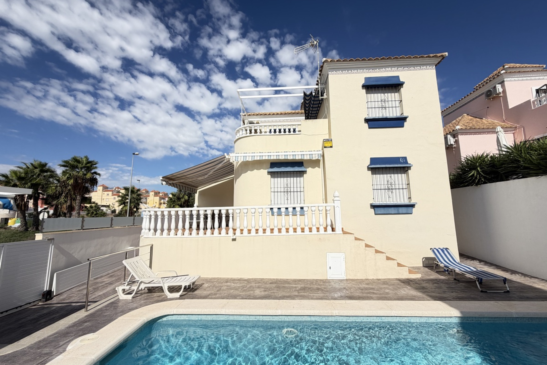 Revente - Villa Individuelle - Villamartín